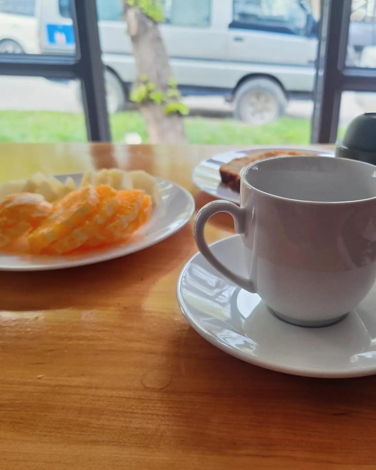 Hostel Kuntur Пуерто Наталес Екстериор снимка